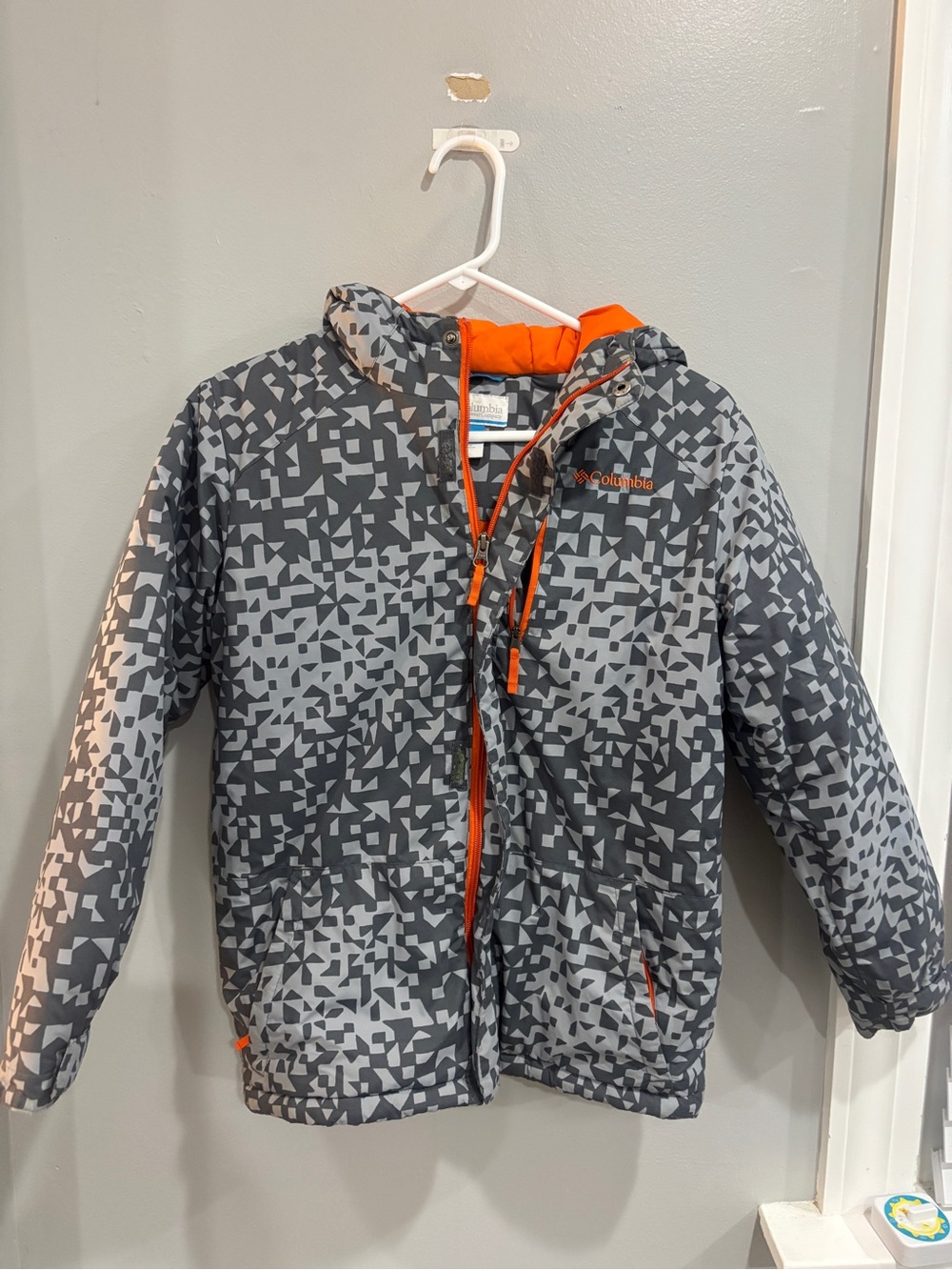 Columbia Boys M 10/12 Gray Geometric Insulated Hooded Puffer Jacket Orange